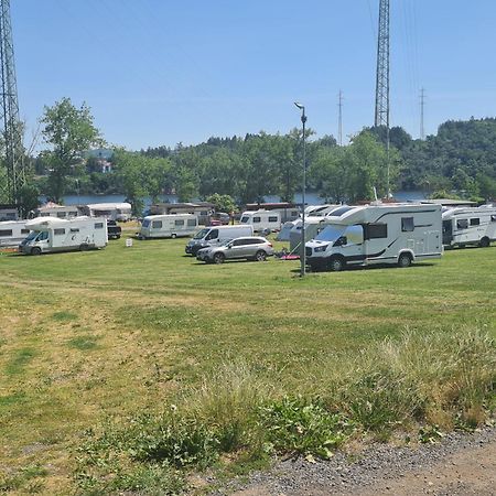 Orlická přehrada Chata Malá Kožlí u Orlíka Exterior foto