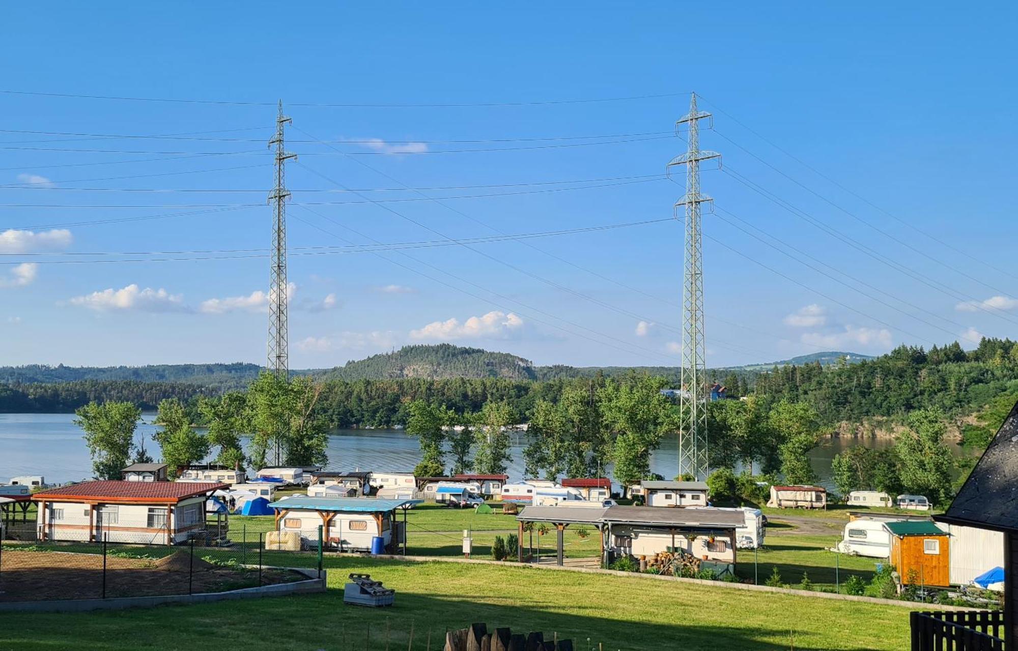 Orlická přehrada Chata Malá Kožlí u Orlíka Exterior foto